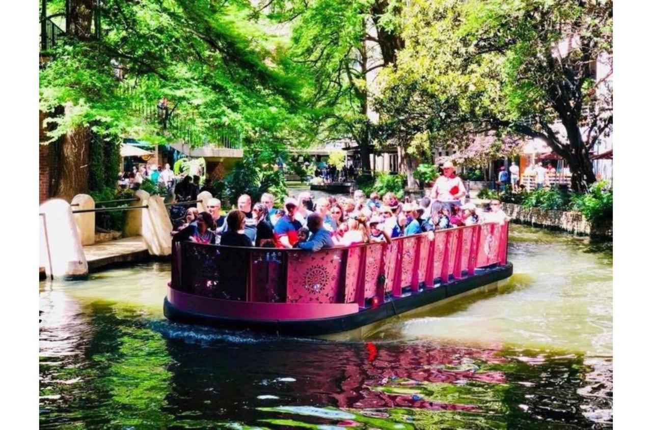 Adorable 2Br Guesthouse Close To Riverwalk And Dt San Antonio Exterior photo